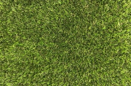 Gazon synthétique CEYLON 55 mm – Gamme Premium proposé par Maison du Gazon.com spécialiste de la pose de gazon synthétique près de Béziers