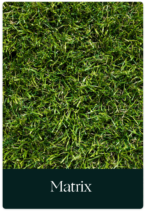 Gazon synthétique MATRIX 53 mm – Gamme Signature proposé par Maison du Gazon.com spécialiste de la pose de gazon synthétique près d’Agde